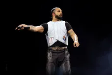 Drake tour by the numbers