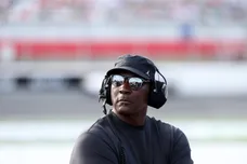 air-jordan-11-285-sneaker-news