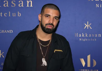 drake-drops-new-merch-on-amazon-streetwear-news