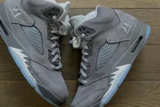 air-jordan-5-wolf-grey-sneaker-news